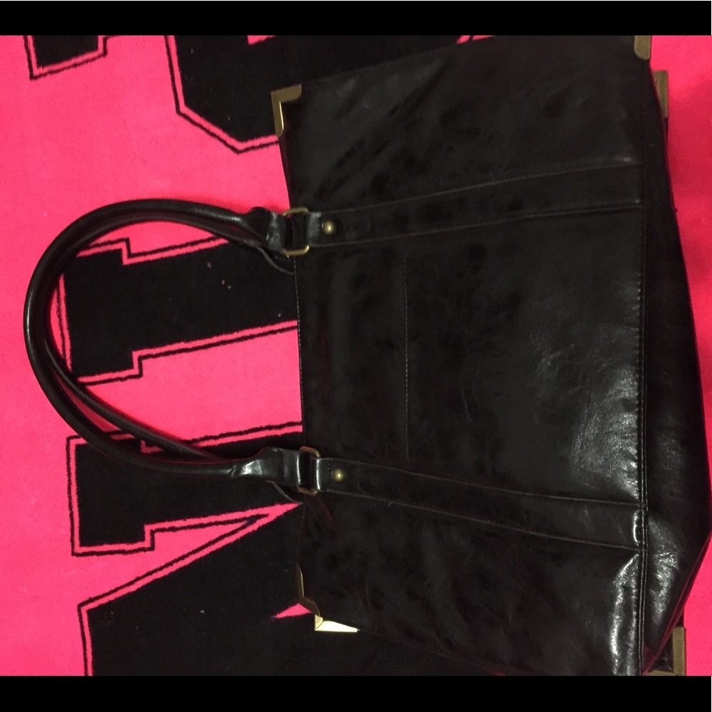Black purse